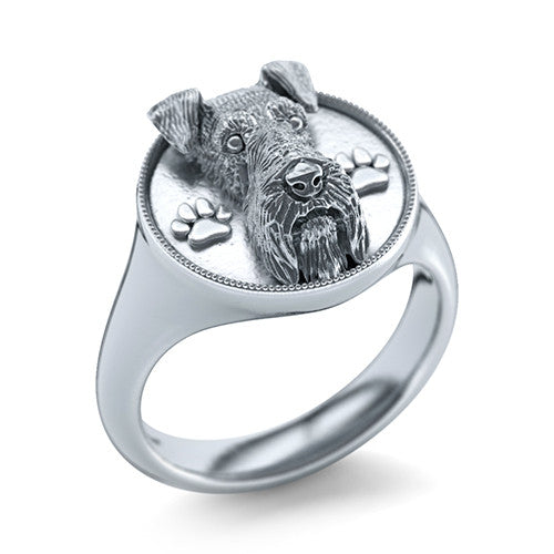 Airedale Terrier Signet Ring - TINY BLING