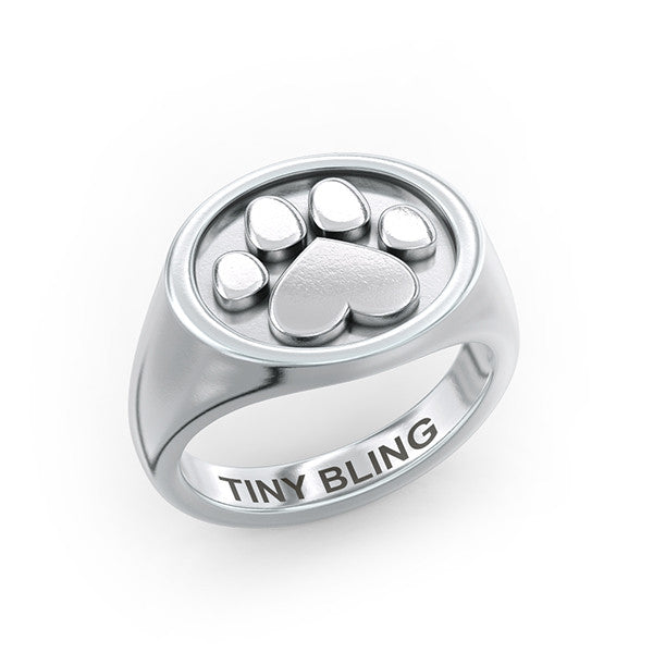 Daisy Paw Print Oval Signet Ring - TINY BLING
